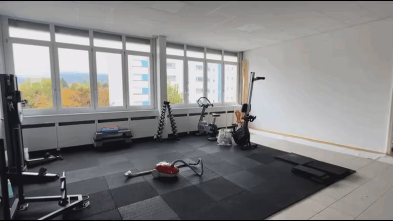 Bulle - Physio Soins. Les artisans sont à l'œuvre ! Salle de sport