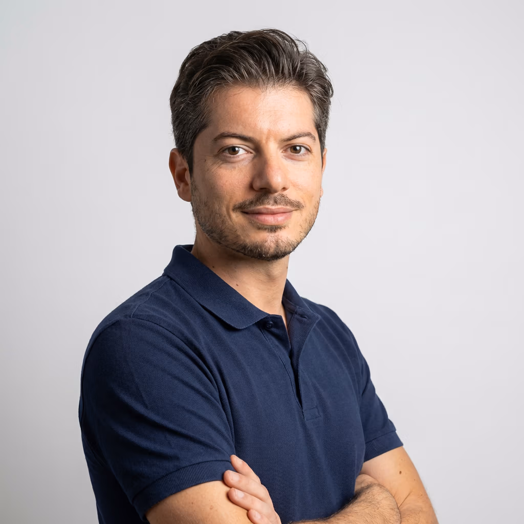 Stefano Longoni - Spécialiste en rééducation orthopédique et traumatologique à Rolle - Approche holistique -hérapie manuelle avancée - Thérapies instrumentales - Rééducation par la motricité - Traumatologie & Orthopédie - Suivi post-opératoire - Rhumatologie - Gestion des douleurs chroniques et inflammatoires - Drainage lymphatique - Science du sport